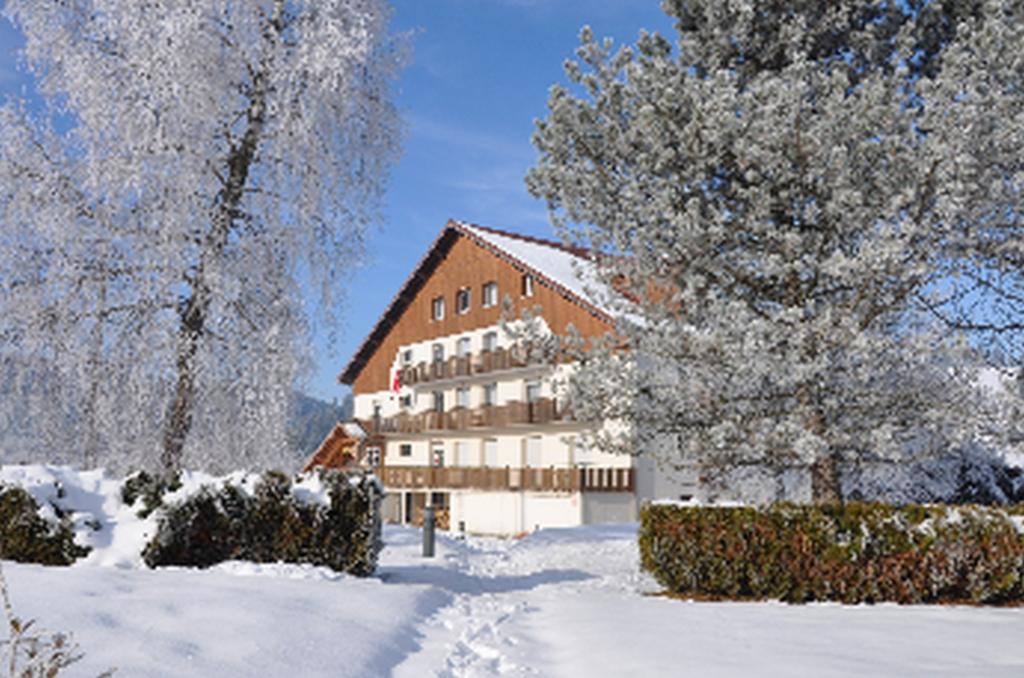La Roche Du Tresor Village Vacances Longevilles-Mont-d'Or Bagian luar foto